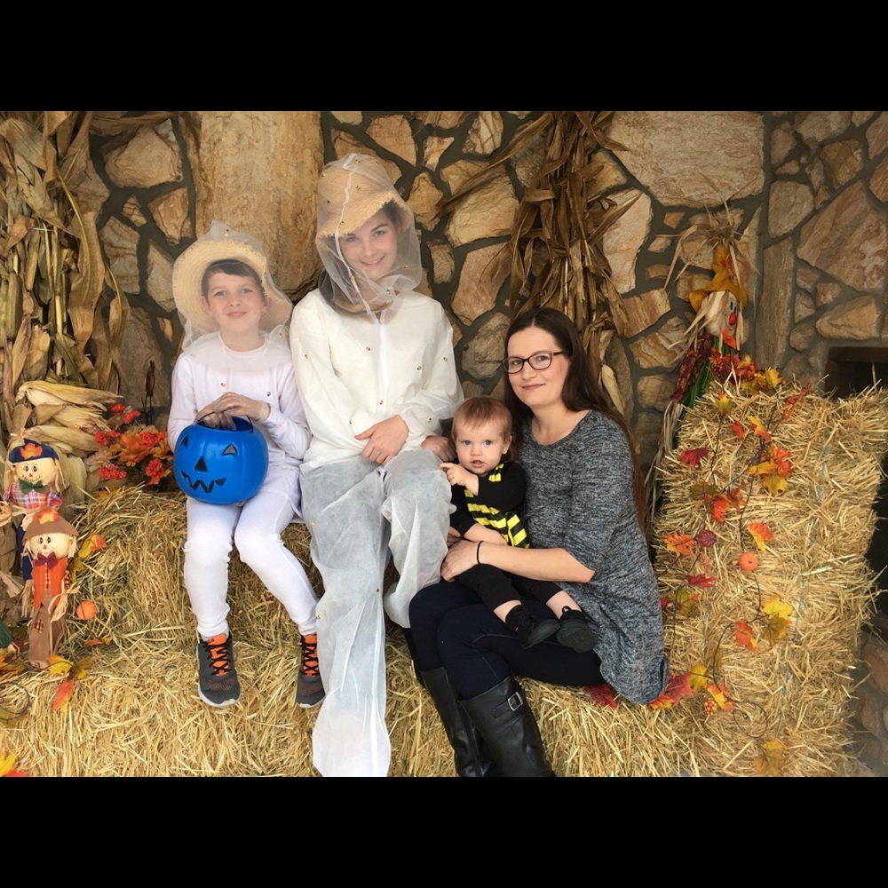 Meet your Posher, Ashley